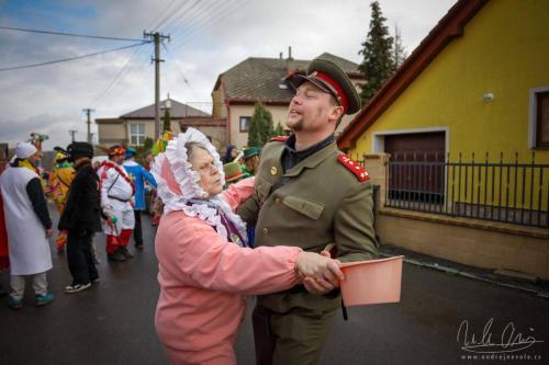 0E4A9525 result result