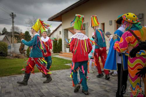 0E4A9647 result result